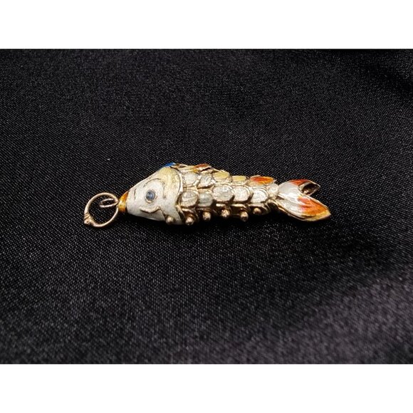 Vintage Chinese Movable Fish Pendant Gold-Tone Cloisonné - Picture 2 of 4